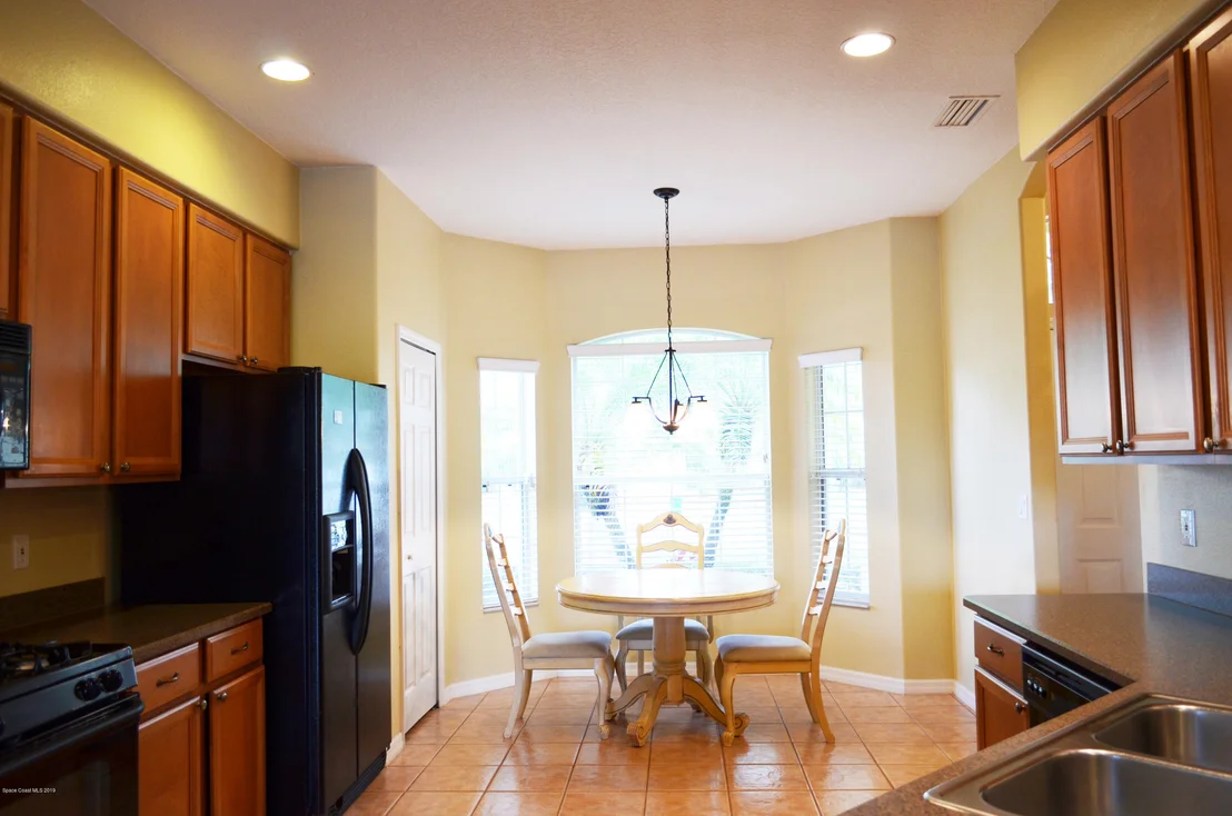 Photo of 4500 Portage Trail