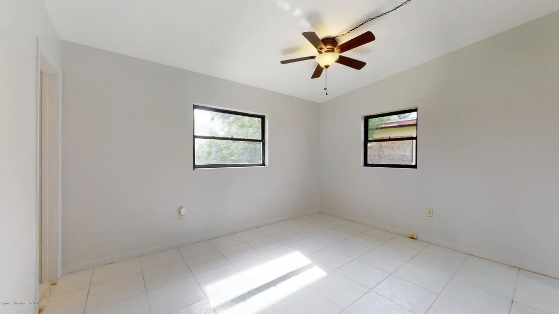 Photo of 363 Angelo Lane