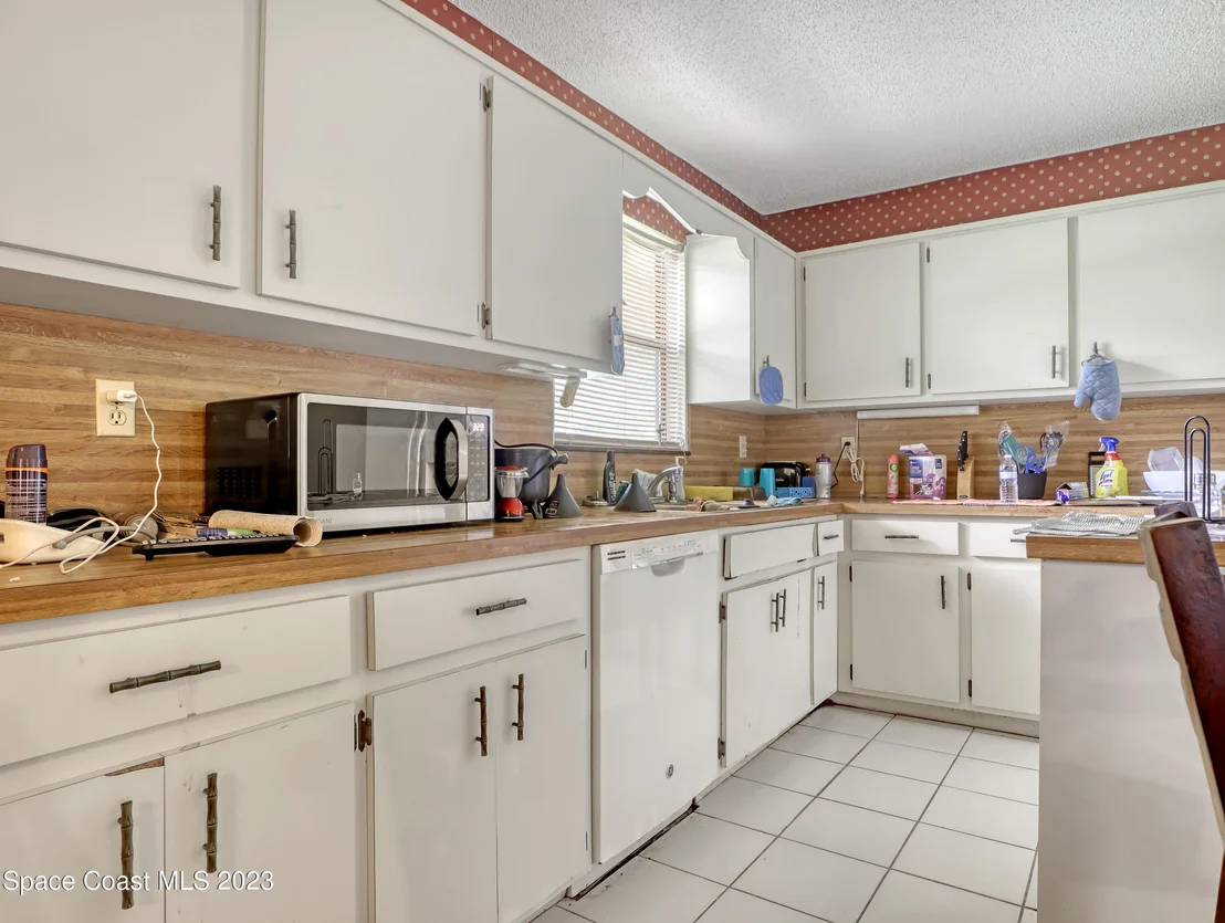 Photo of 232 Treu NW