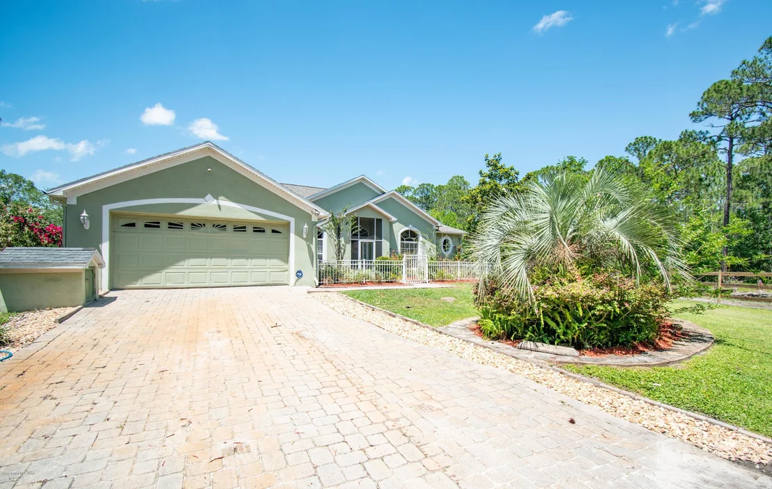 Photo of 1400 Flatwoods Road