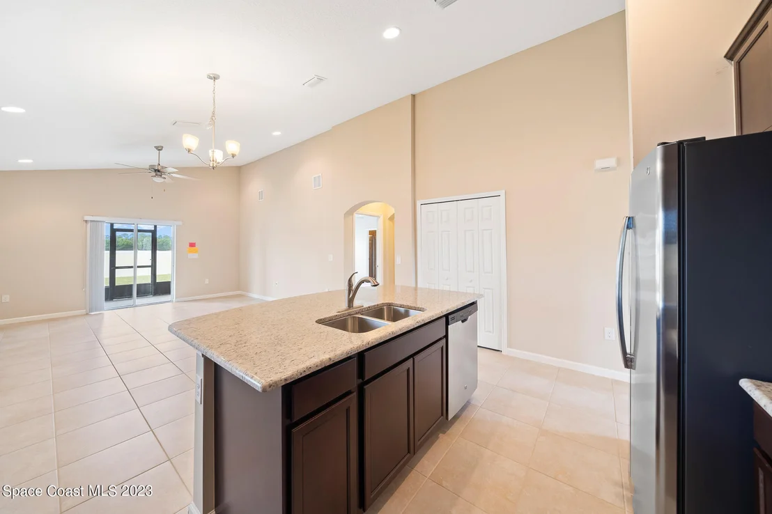 Photo of 3936 Milner Court