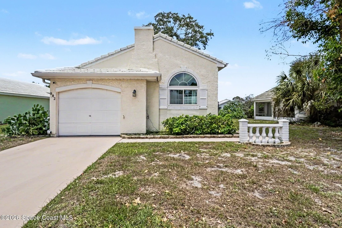 Photo of 882 Wateroak Drive NE