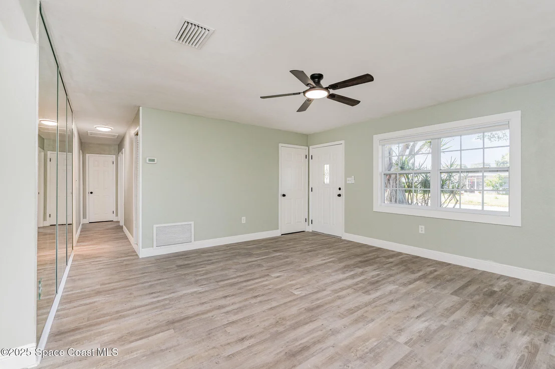 Photo of 4291 Yorkshire Drive
