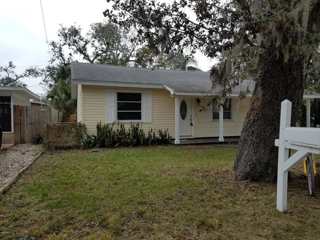 Photo of 853 Hemlock Street