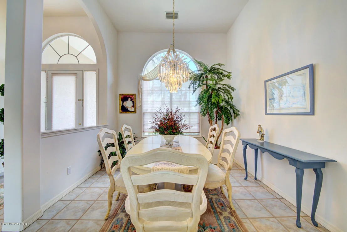 Photo of 1008 Fieldstone Drive