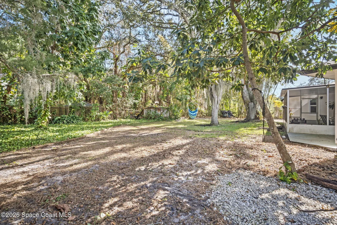 Photo of 7245 Madison Street