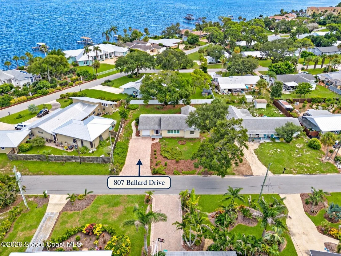 Photo of 807 Ballard Drive
