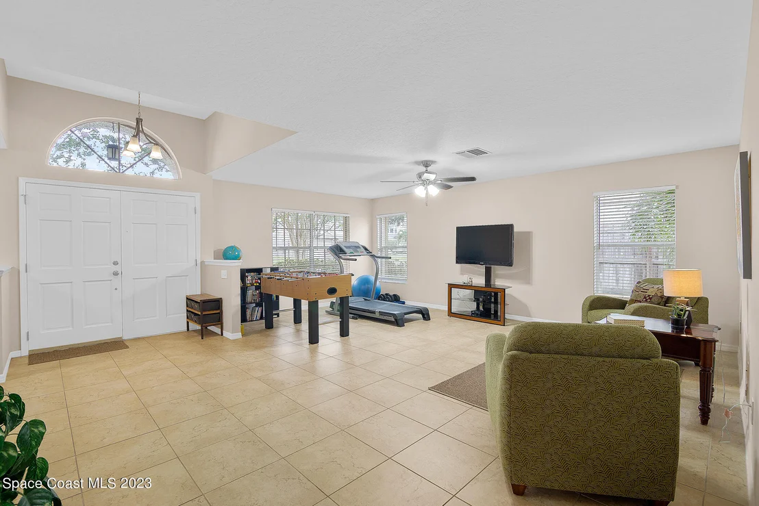 Photo of 4595 Willow Bend Drive