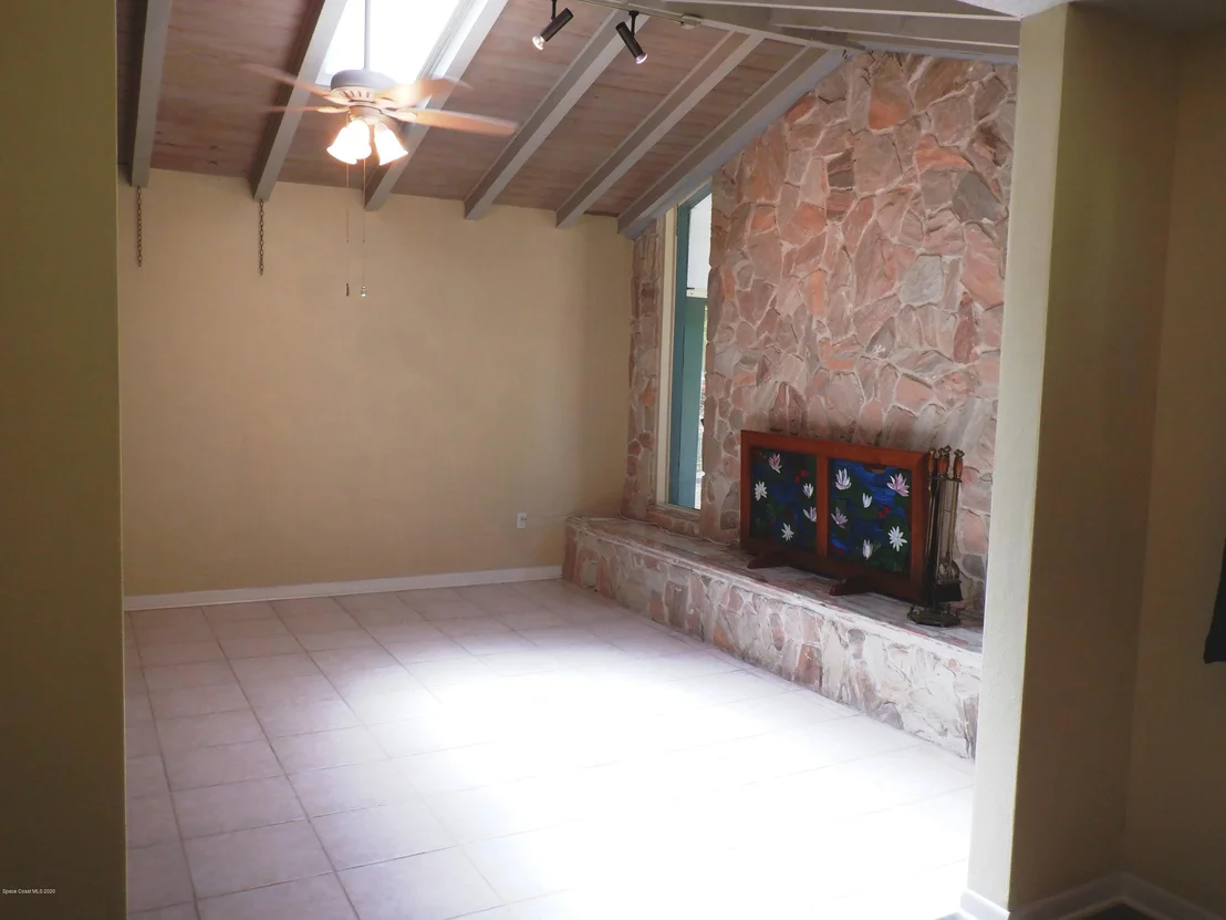 Photo of 5344 Crane Road