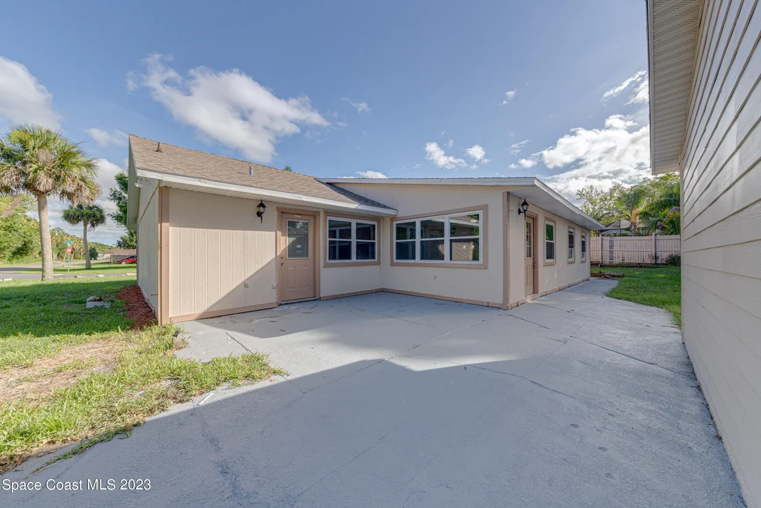 Photo of 6360 Arbor Avenue