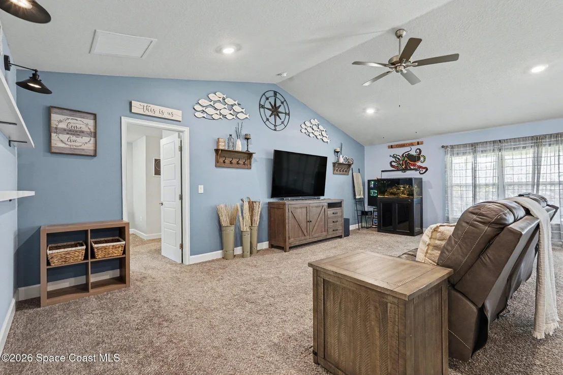 Photo of 780 Helicon Terrace