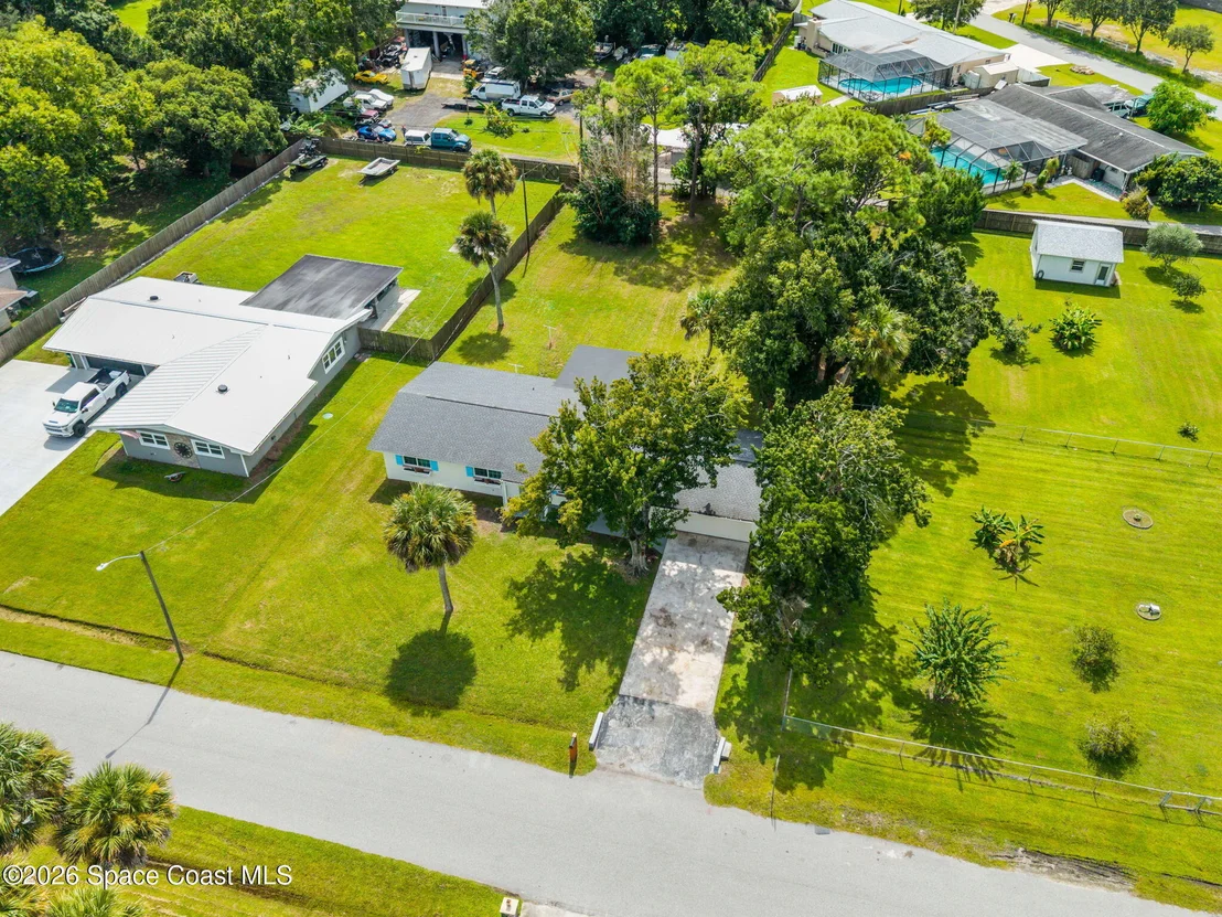 Photo of 397 Tolley Avenue