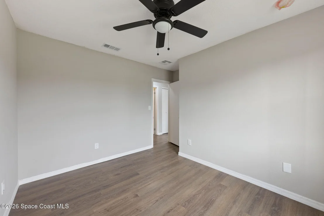 Photo of 1061 Bianca Drive NE