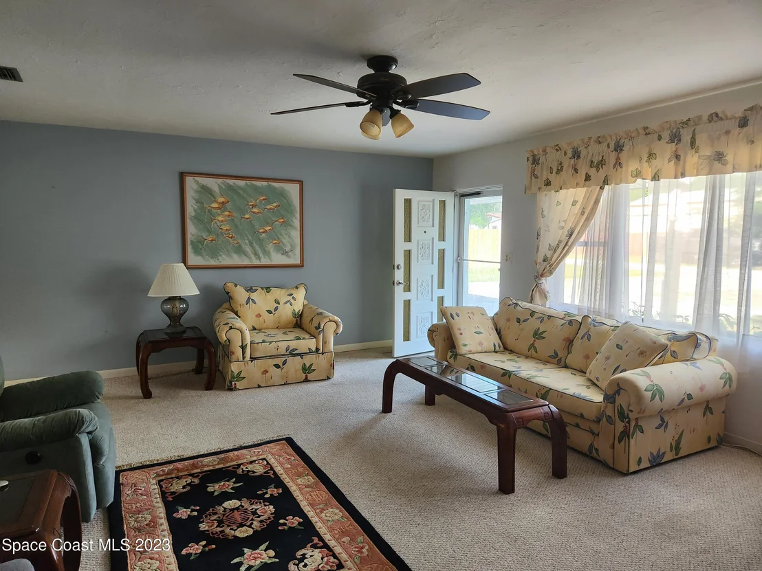Photo of 4111 Hill Street