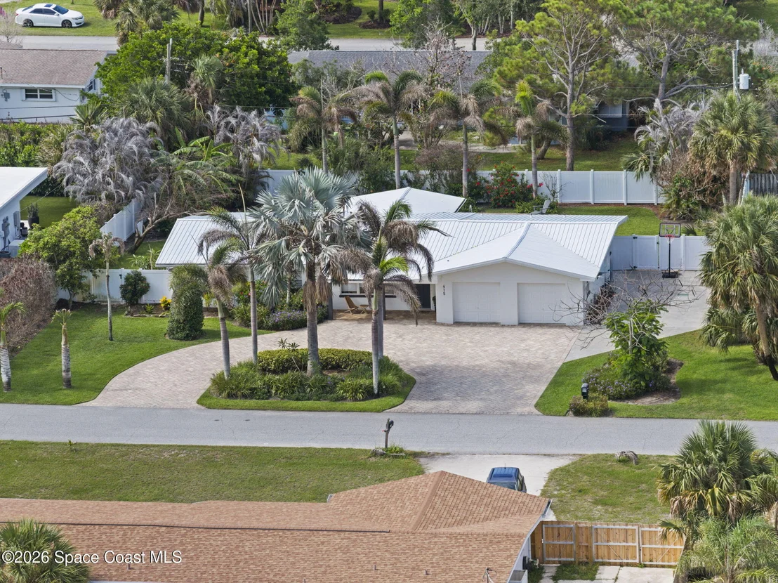Photo of 415 Hibiscus Trail