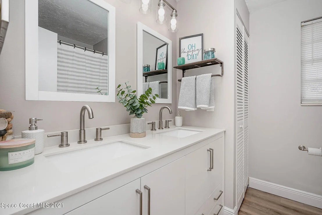 Photo of 815 Kara Circle