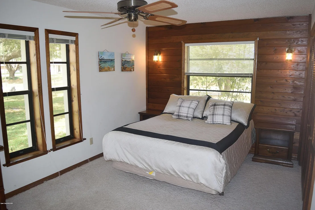 Photo of 4900 Pinewood Place