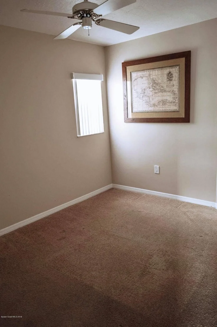Photo of Unit 310 at 5011 Dixie Highway NE