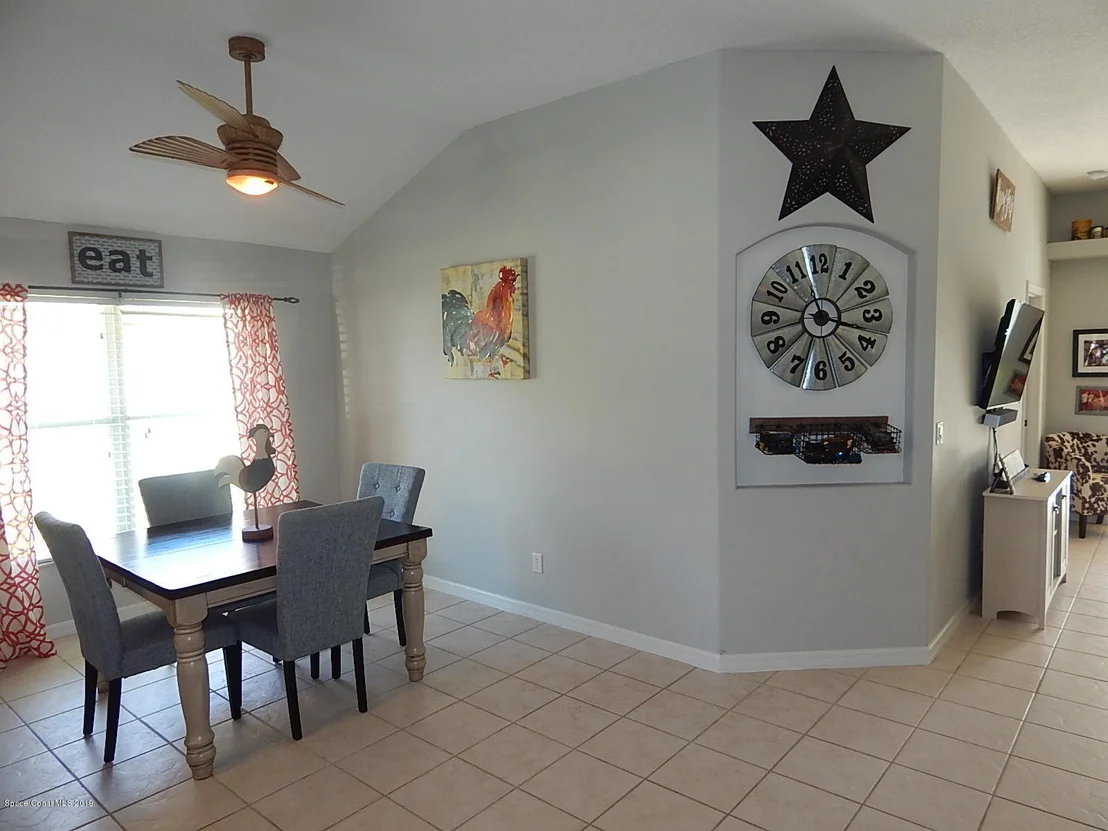 Photo of 414 Sedgewood Circle
