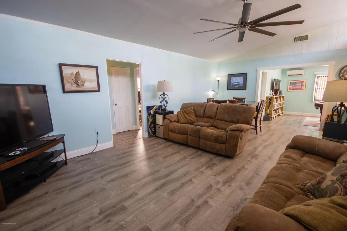 Photo of 204 Audubon Drive