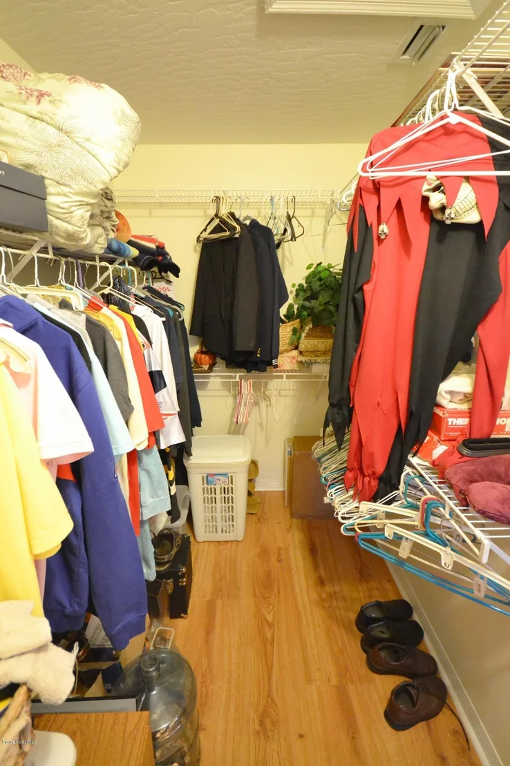 Photo of 2093 Lionel Drive