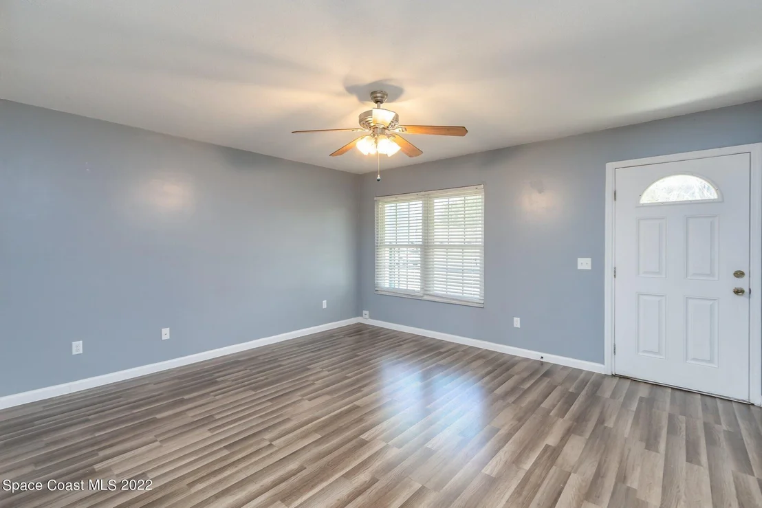 Photo of 1301 Freil Road NE