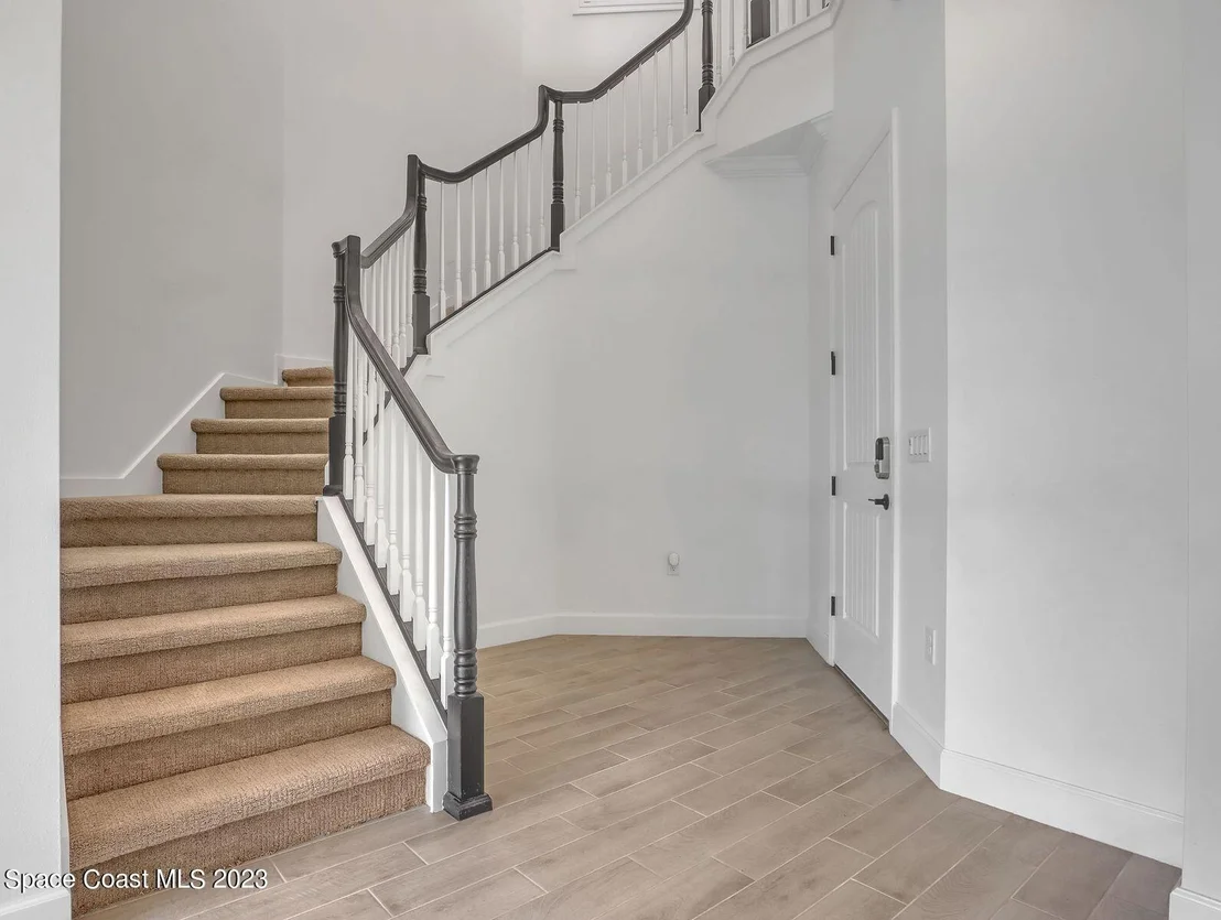 Photo of 8215 Lyside Drive