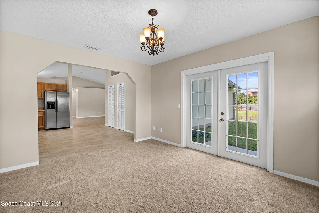 Photo of 4390 Alan Shepard Avenue