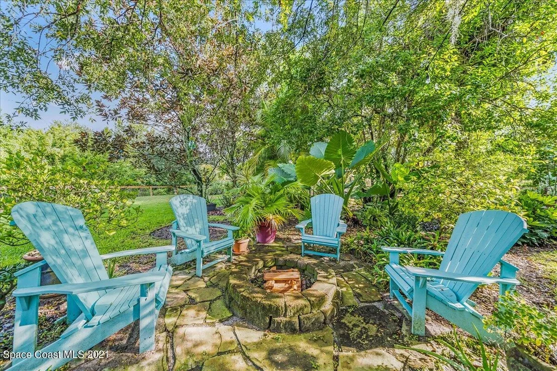 Photo of 4249 Turtle Mound Road