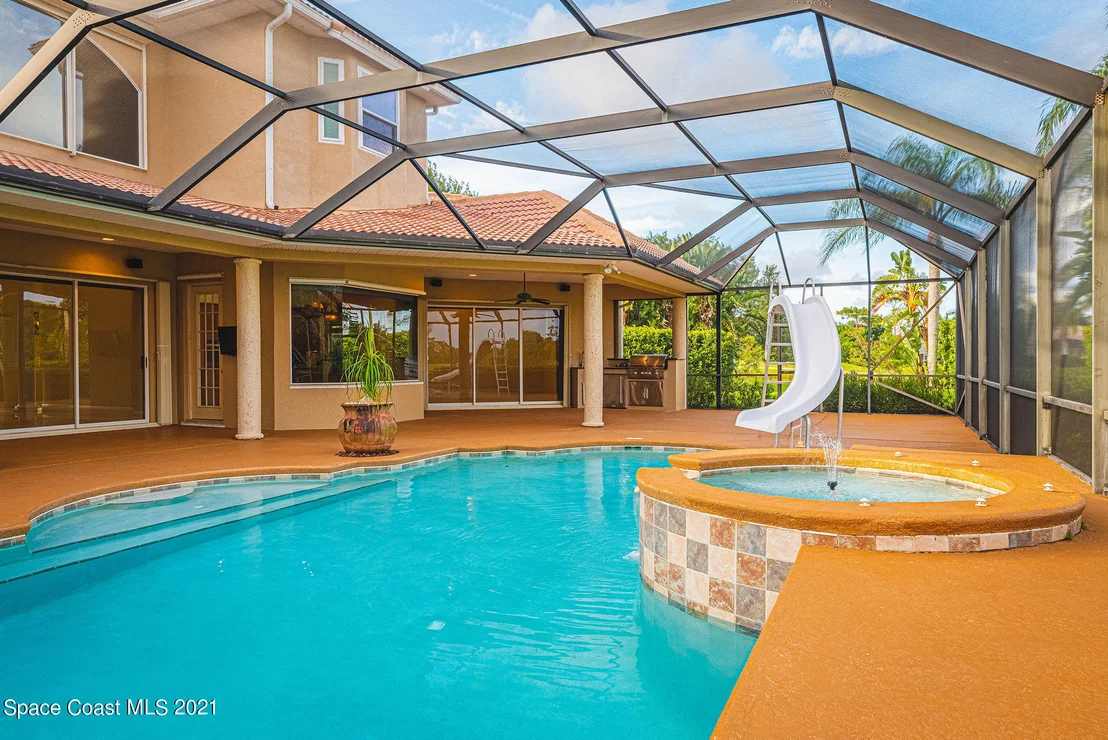 Photo of 8181 Compton Way