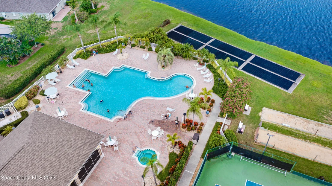 Photo of 1592 Keys Gate Drive