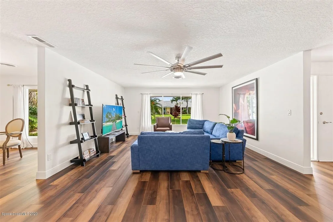 Photo of 705 Hibiscus Trail