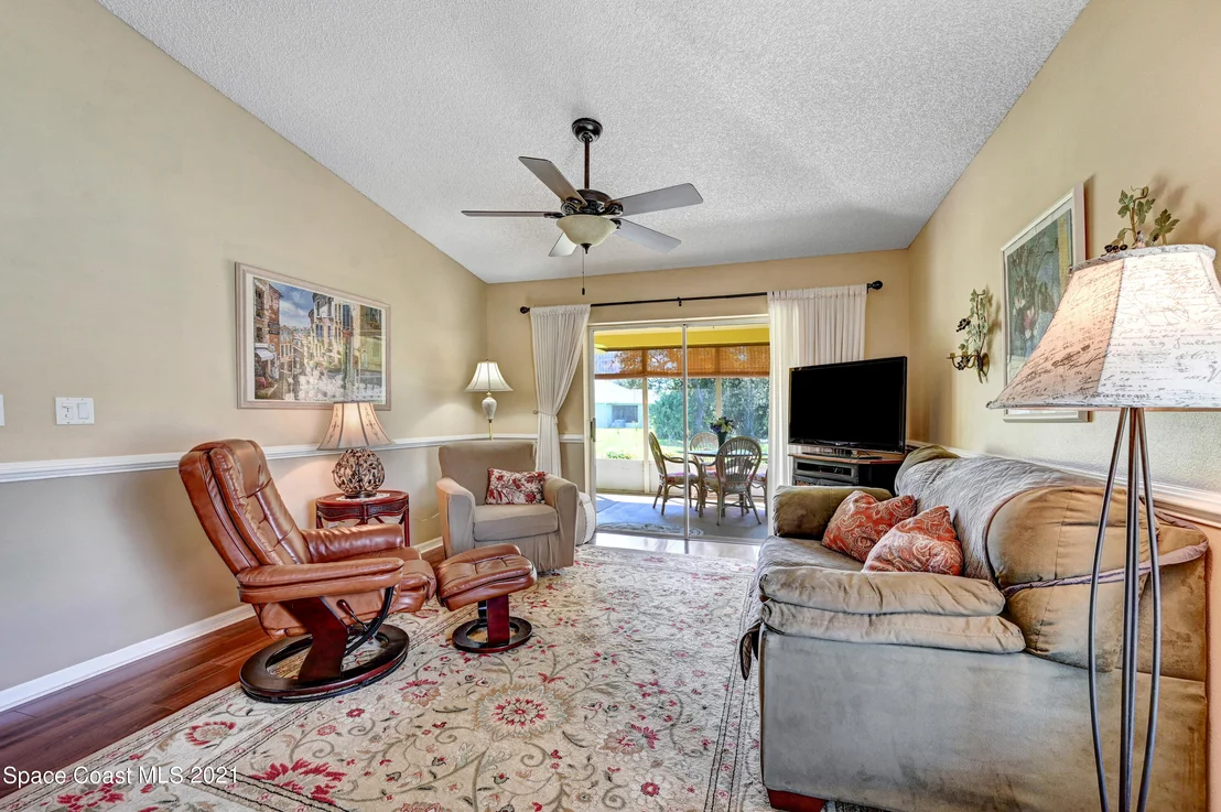 Photo of 2231 Spring Creek Circle NE