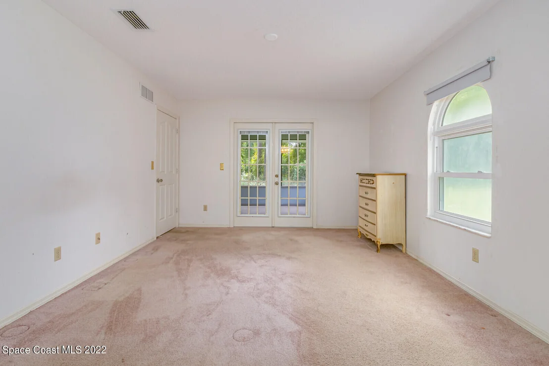 Photo of 5195 Carter Street
