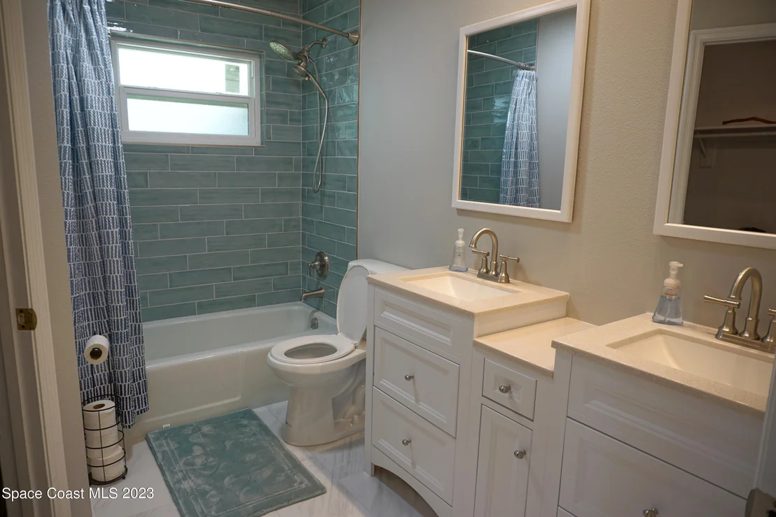 Photo of 688 Walnut Drive