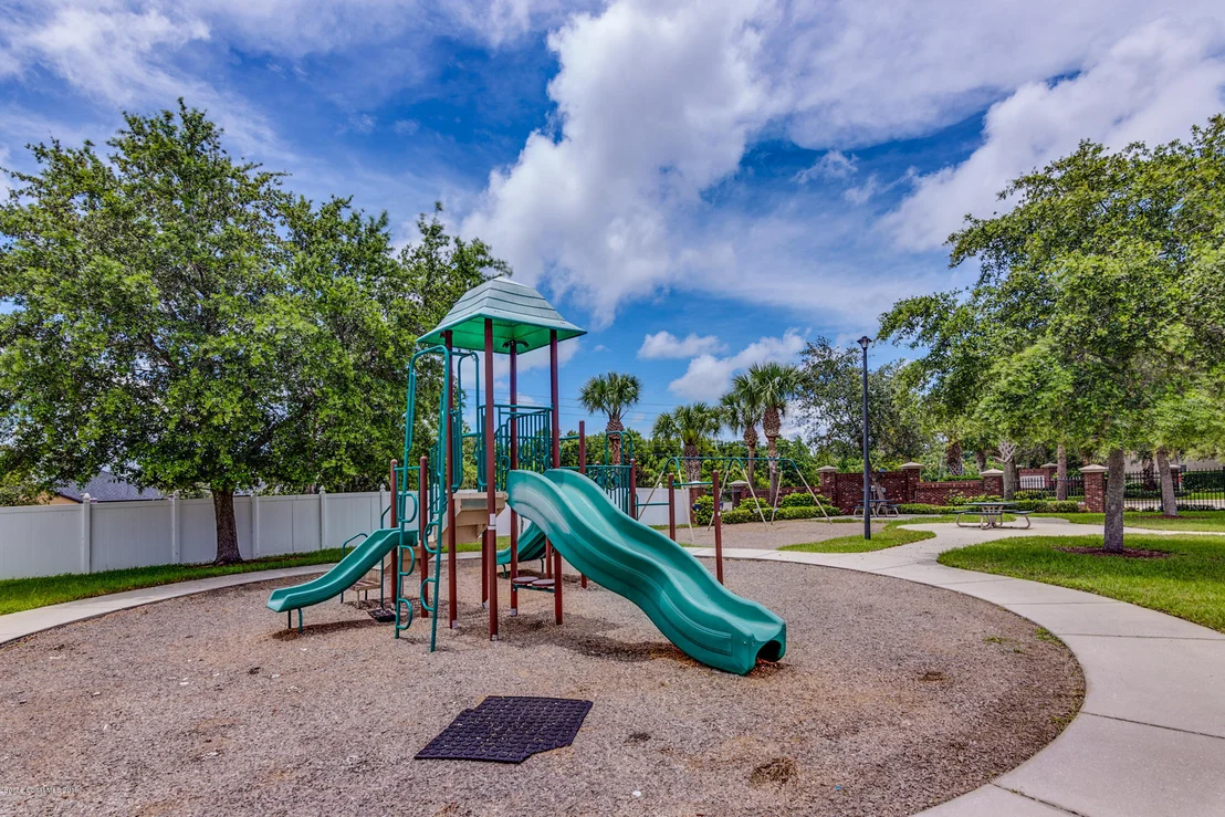 Photo of 1750 Whitman Drive