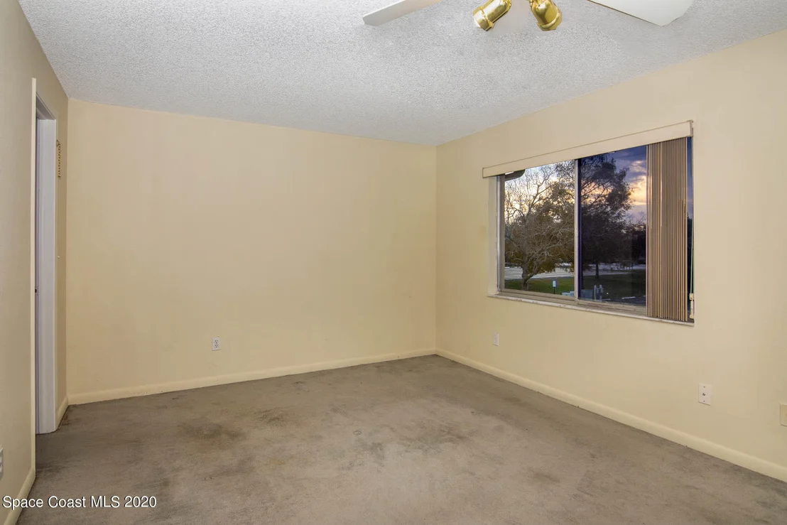 Photo of Unit 40 at 1882 Murrell Road