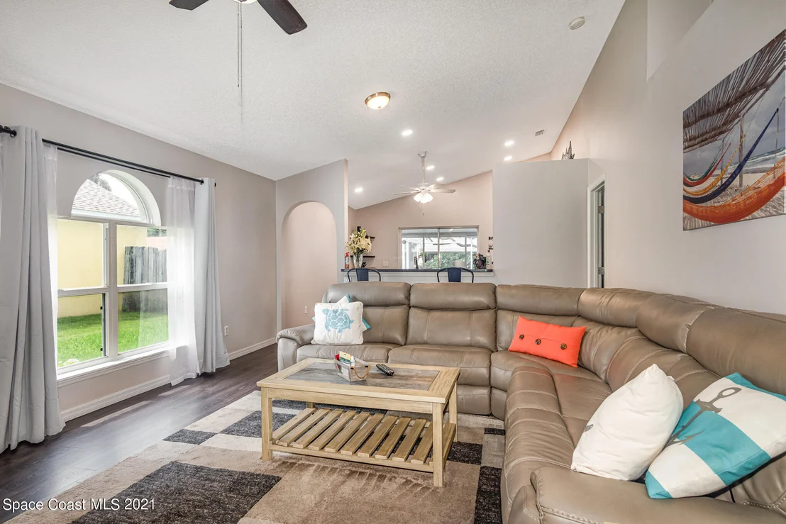 Photo of 2828 Maderia Circle