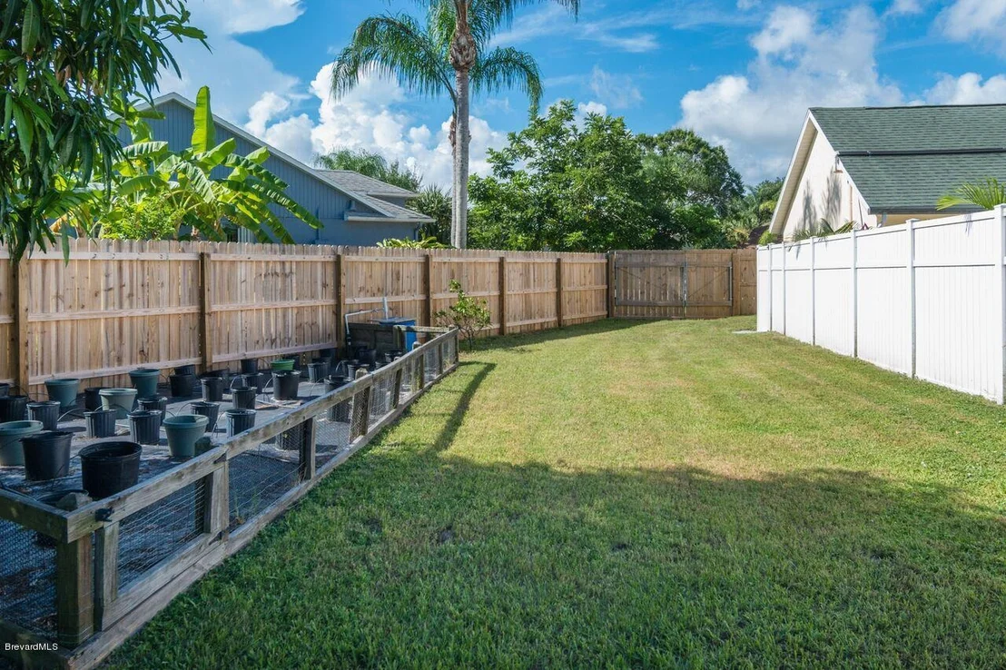 Photo of 4665 Willow Bend Drive