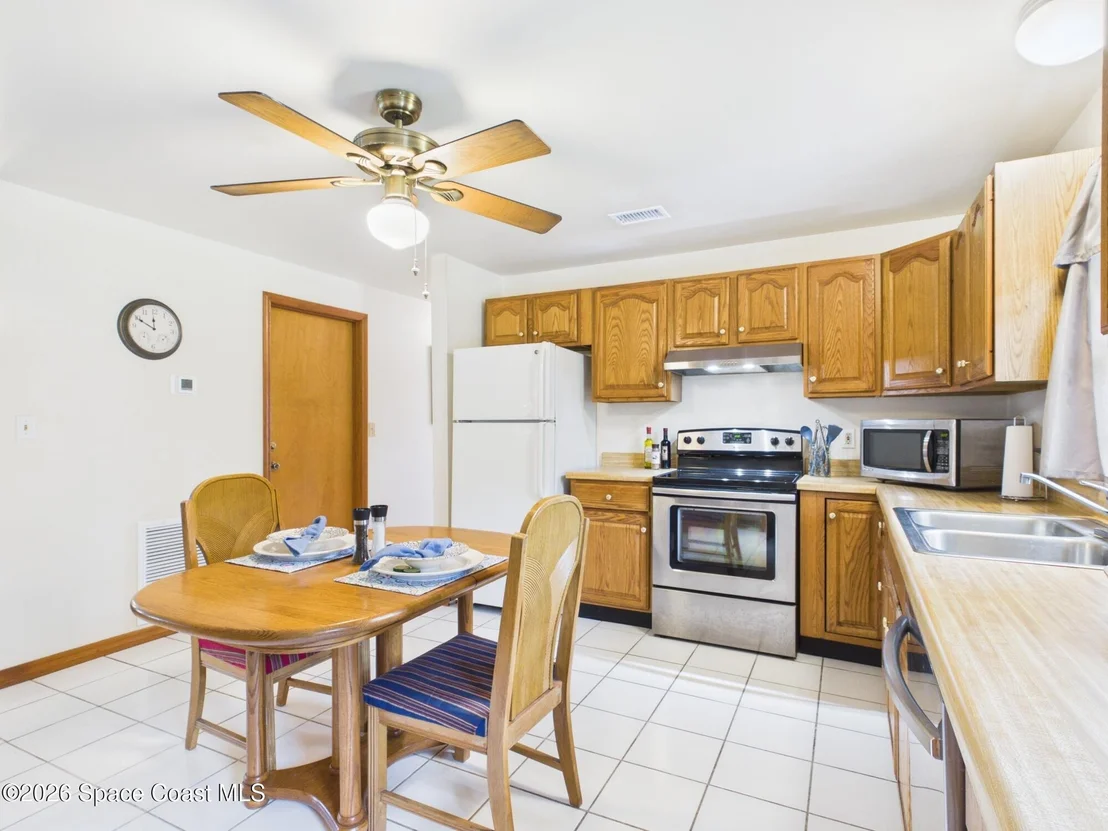 Photo of 9545 Honeysuckle Drive