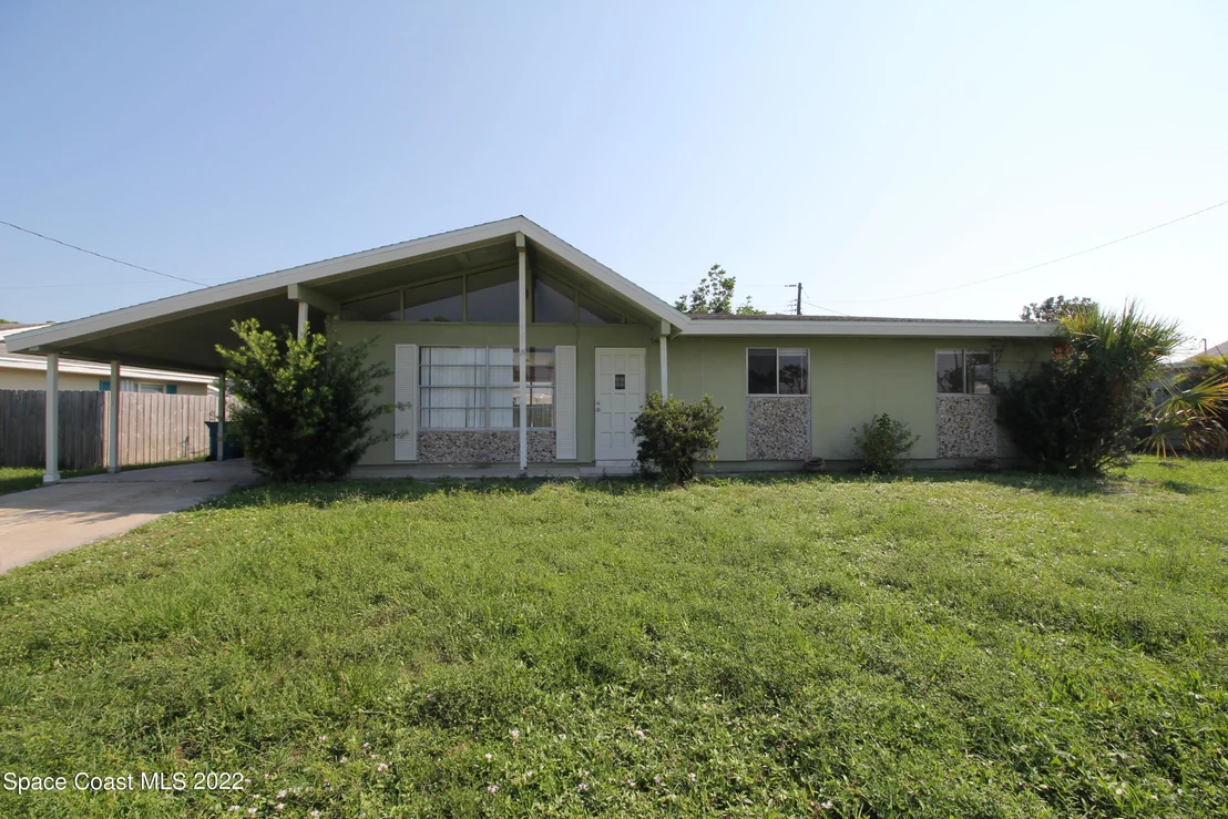 Photo of 949 Jersey Lane NE