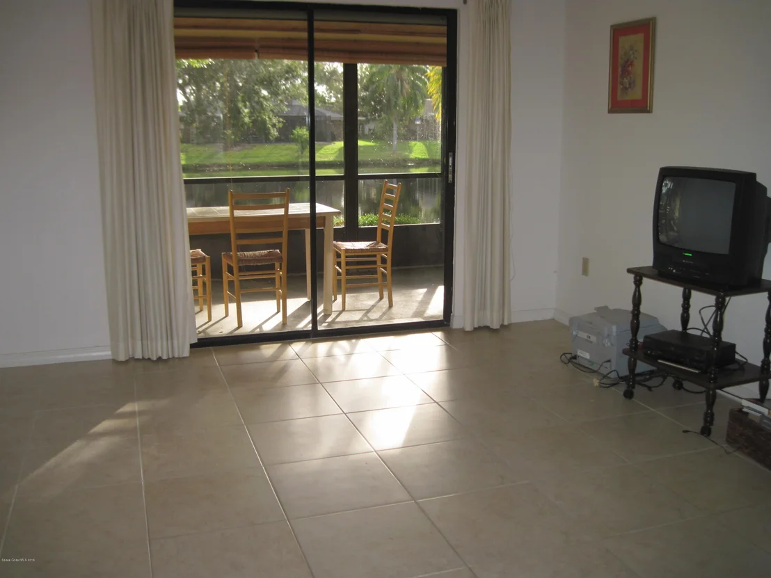 Photo of Unit 3 at 3045 Clearlake Drive