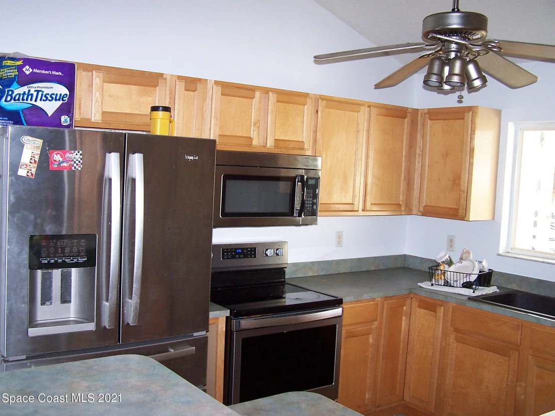 Photo of 5470 Friendly Street