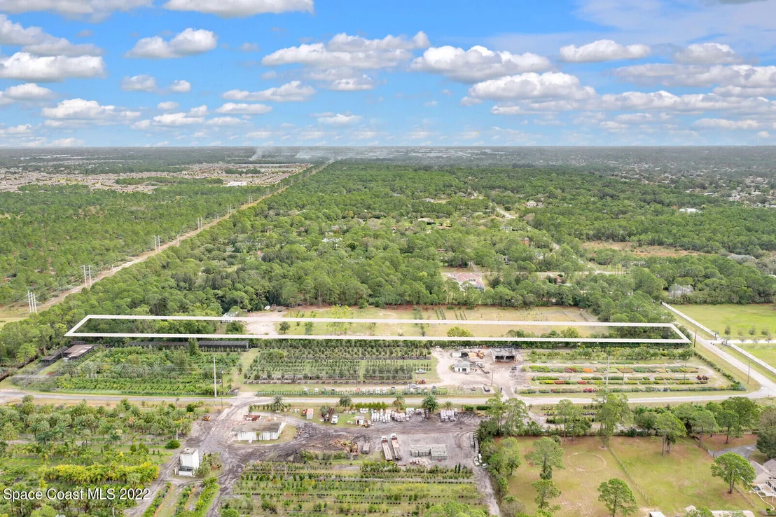 Photo of 4285 Hield Road NW