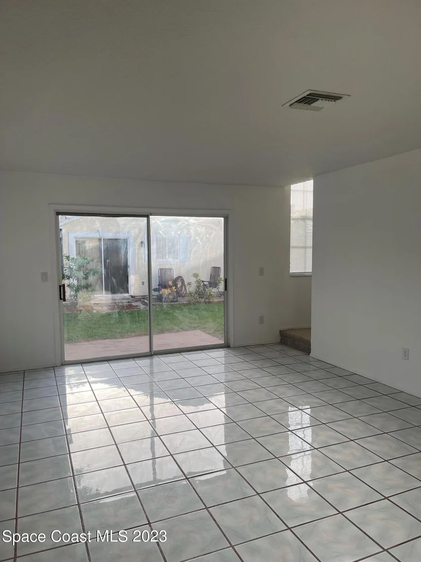 Photo of 2022 Bluestem Circle NE