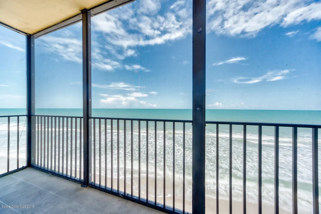 Photo of Unit 607 at 205 Highway A1a