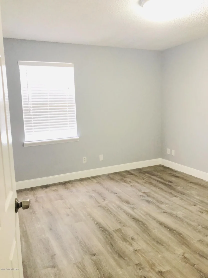 Photo of 151 Twin Lakes Road