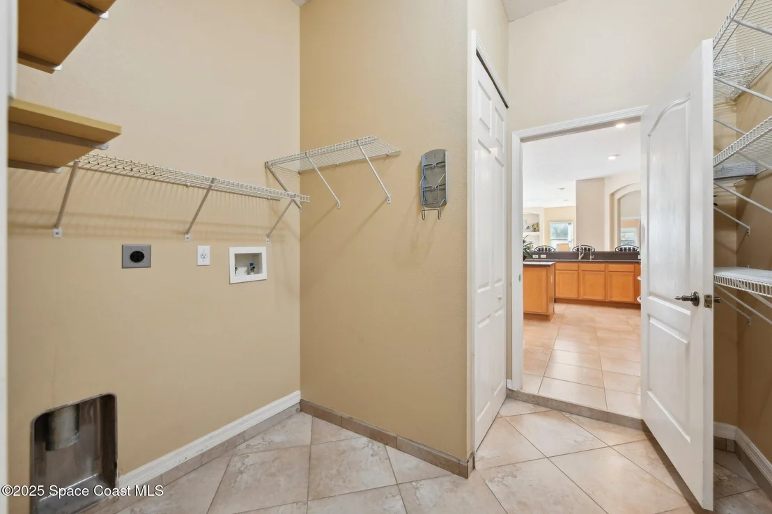 Photo of 115 Ridgemont Circle SE