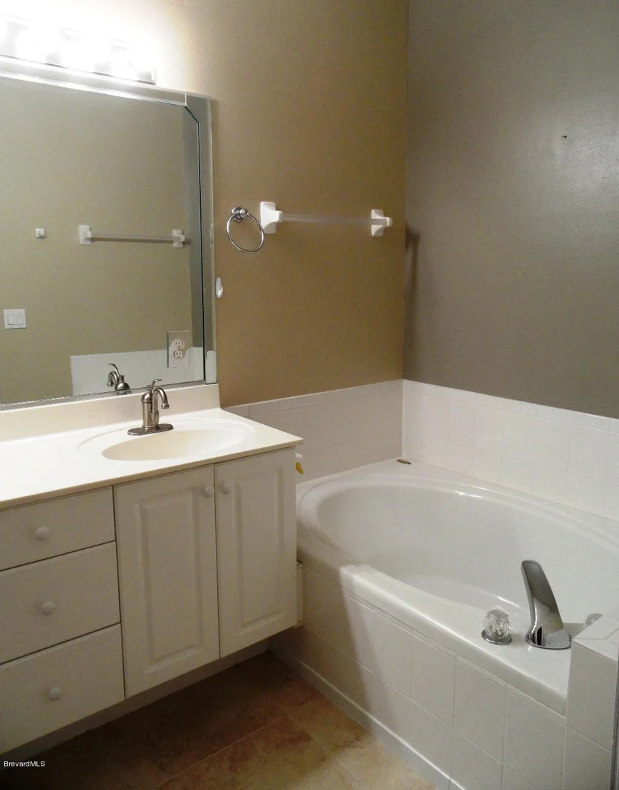 Photo of 4754 Parkstone Drive