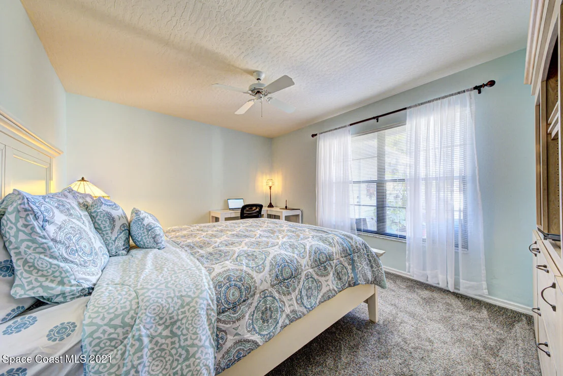Photo of 873 Ridge Lake Drive